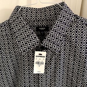 Brand NEW Men’s long sleeve black and white color shirt. Size XTRA LARGE. New